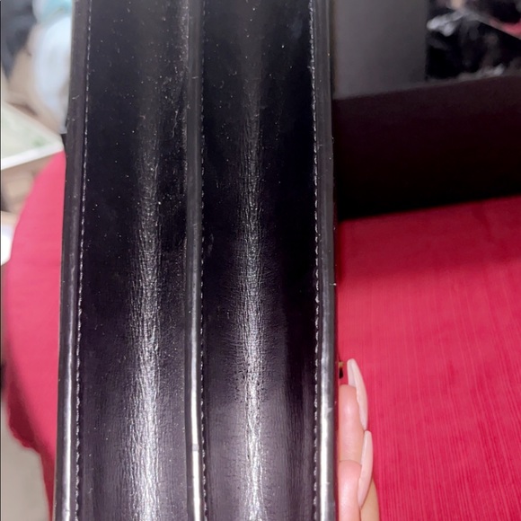 Sunset logo chain bag, brand new only worn twice . Bag comes with box. - Picture 8 of 10